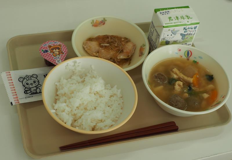 新米と合わせて地元食材をたっぷり使ったメニュー