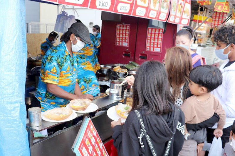 昨年のフェス（スリランカフェスティバルｉｎ鎌ケ谷実行委員会提供）