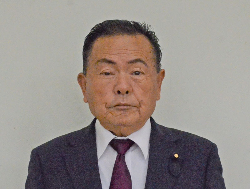 越川一雄被告