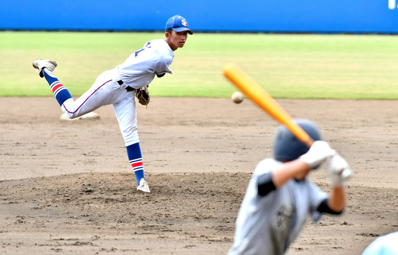 西武台千葉―姉崎 好投した西武台千葉の有川=県総合SC