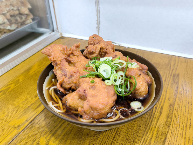 弥生軒の唐揚そば