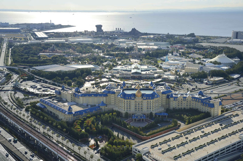 今月15日で開業30周年を迎える東京ディズニーリゾート=浦安市舞浜