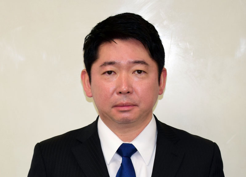 市原淳氏