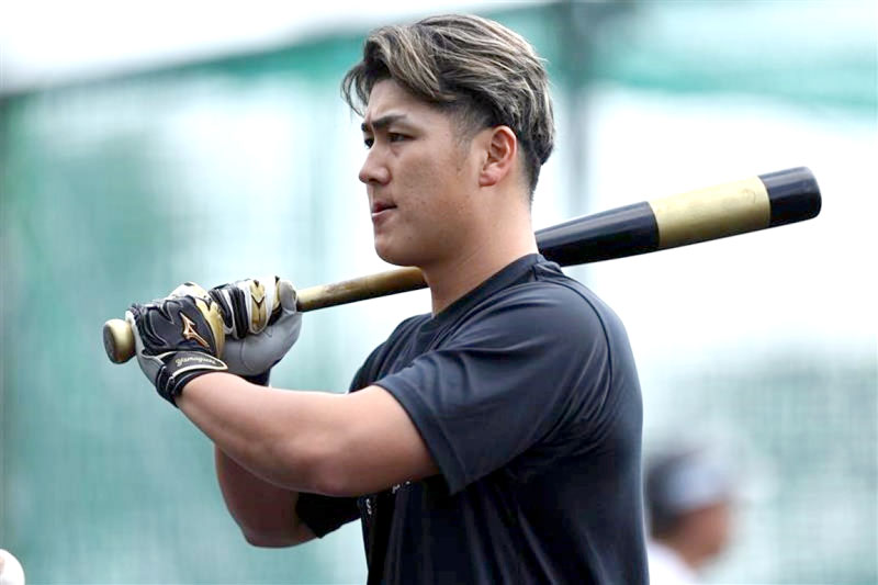 山口航輝