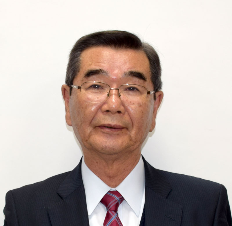 石井和芳氏
